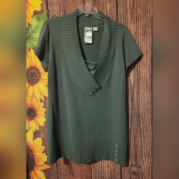 Extra Touch Capped Sleeve Sweater